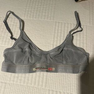 Diesel bra